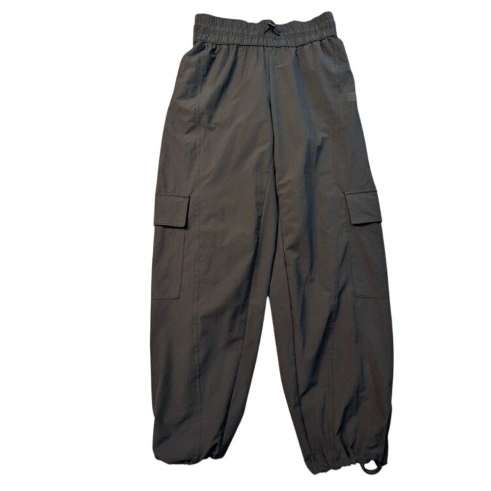JoyLab ~Black Lightweight High-Rise Cargo Parachute Jogger Pants - Women's Small